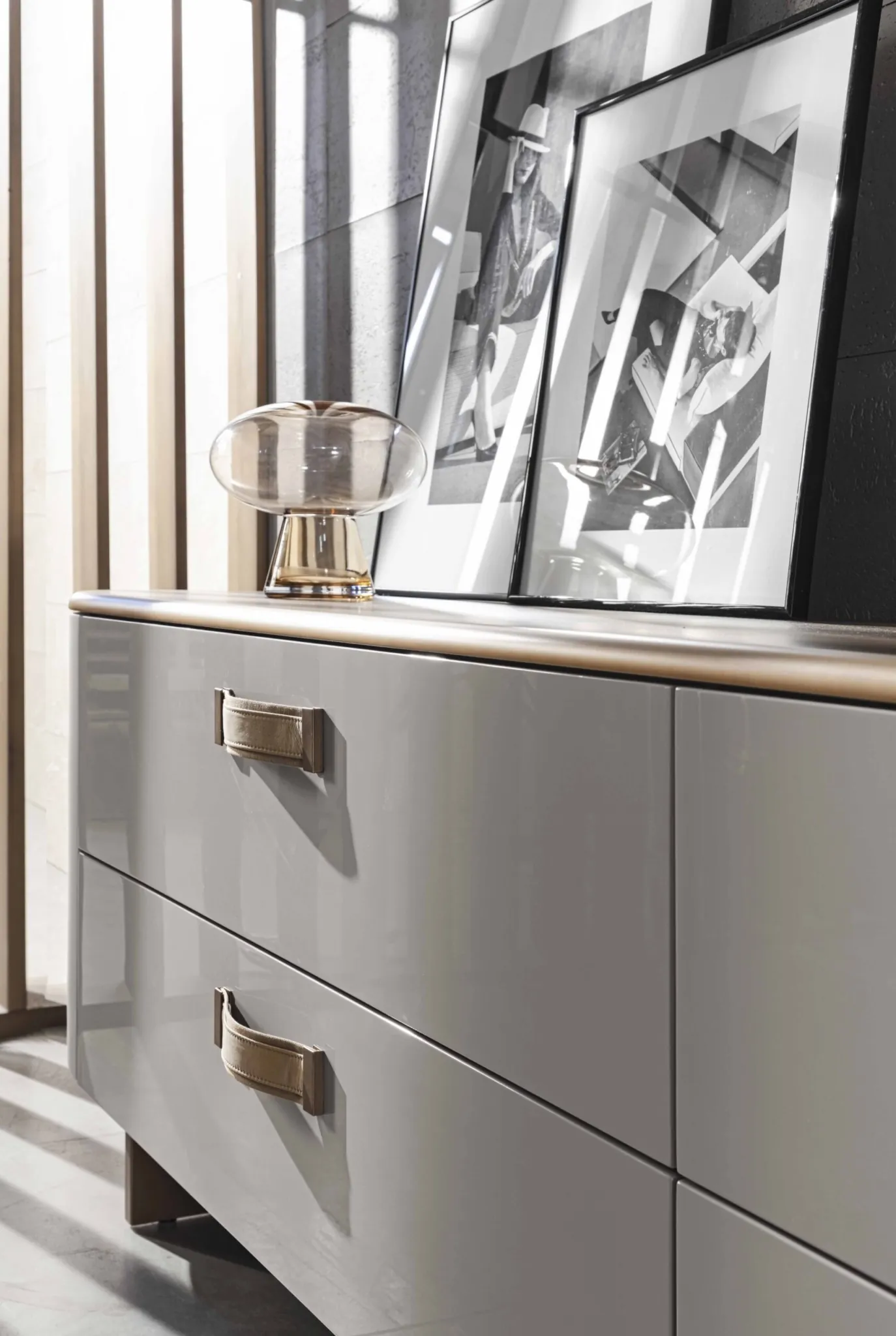 Meroni & Colzani Alassio, a second view of the sideboard