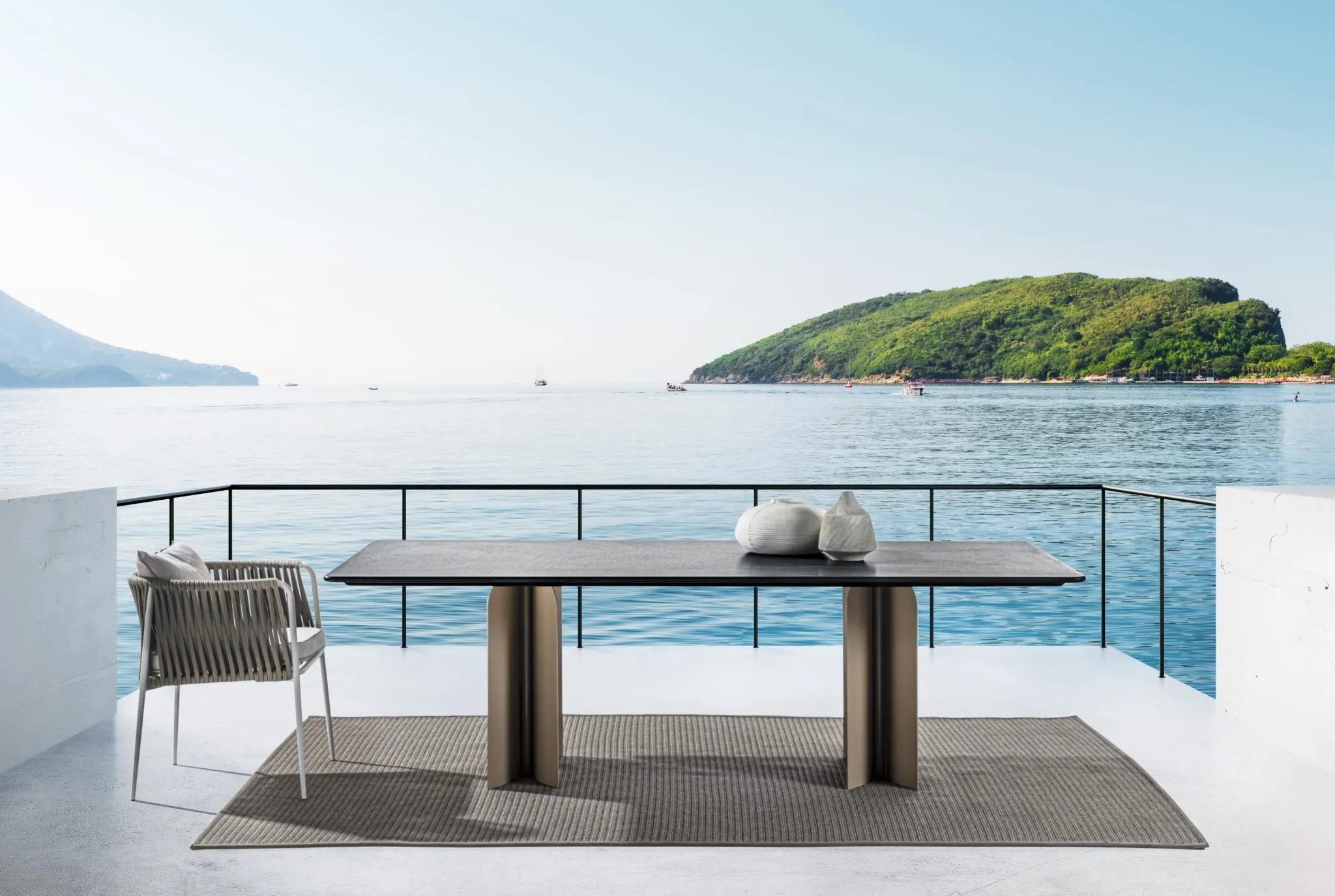 Meroni & Colzani Bolgheri, table, coffee table, photographed outdoors