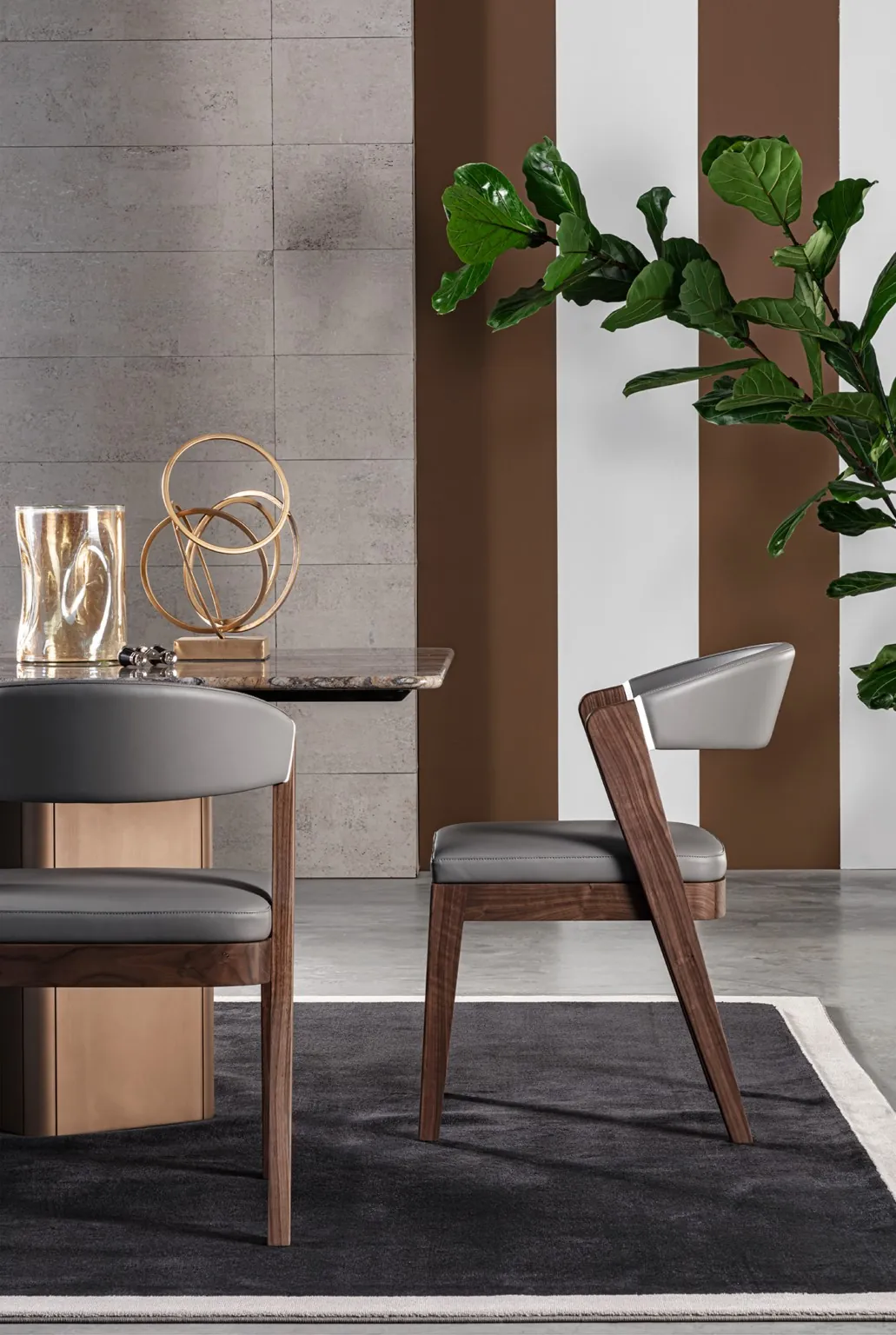 Meroni & Colzani Giudecca, a second view of the armchair