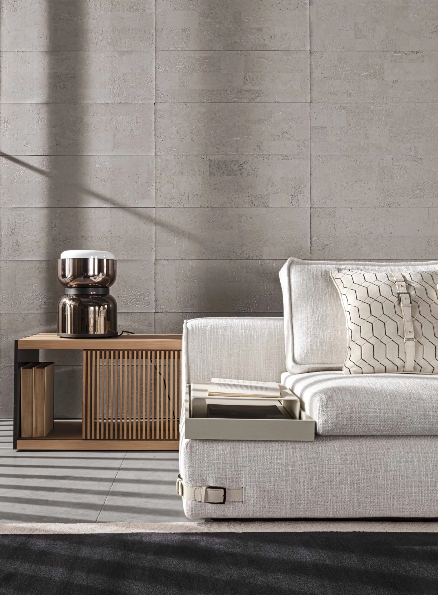 Meroni & Colzani Tonale, a second view of the sofa