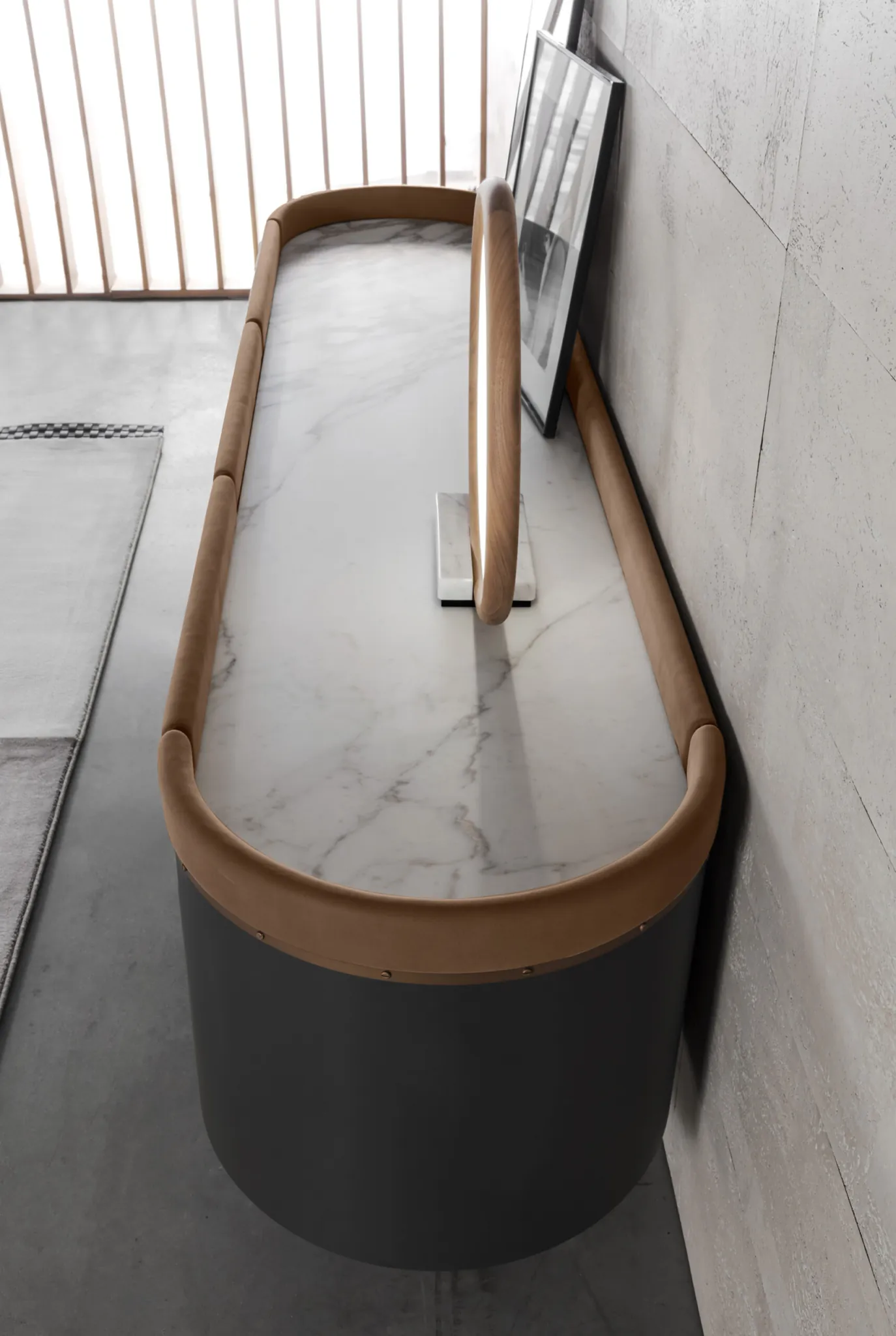 Meroni & Colzani Varigotti, a second view of the sideboard